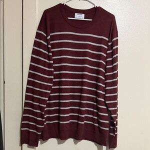 Old Navy Men's Burgundy and Gray Striped Crewneck Sweater